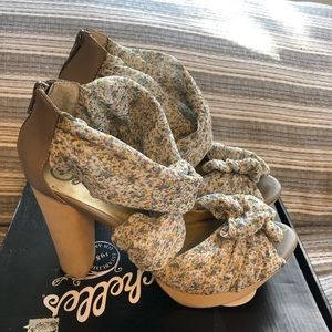Seychelles floral chiffon heels